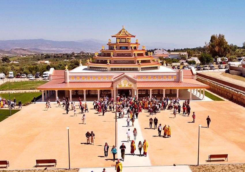 Puertas abiertas y conferencia gratuita de meditacion en Alhaurin el Grande en el Templo budista Kadampa