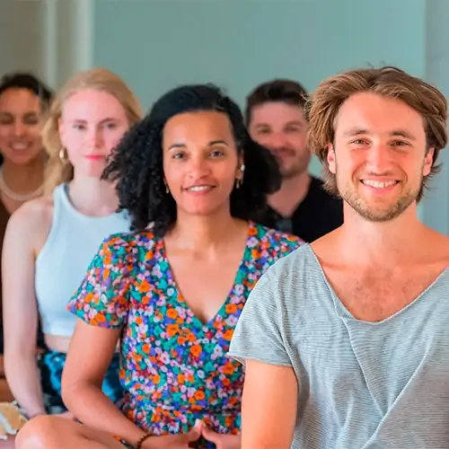 Meditacion pie de pag ramas webp